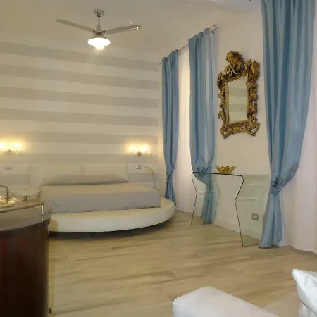 Margot Guest house *